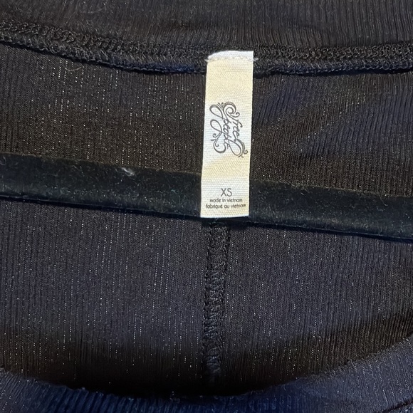 Free People top - Picture 5 of 7